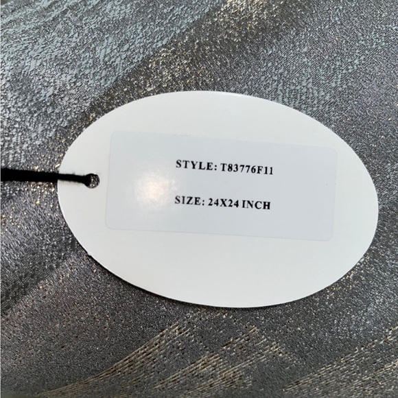 1-NWT CALLISTO HOME DECORATIVE PILLOW (Please read description for details) - Picture 13 of 14